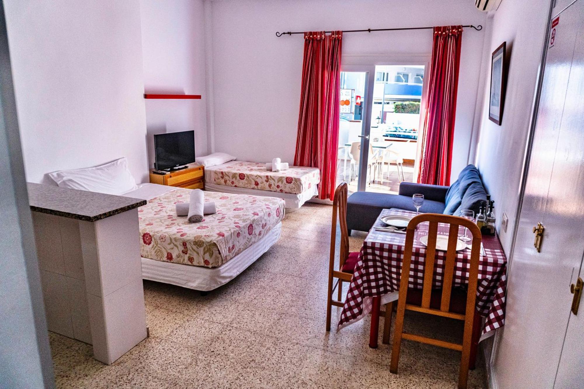 Eva Aparthotel Λορέτ Ντε Μαρ Εξωτερικό φωτογραφία